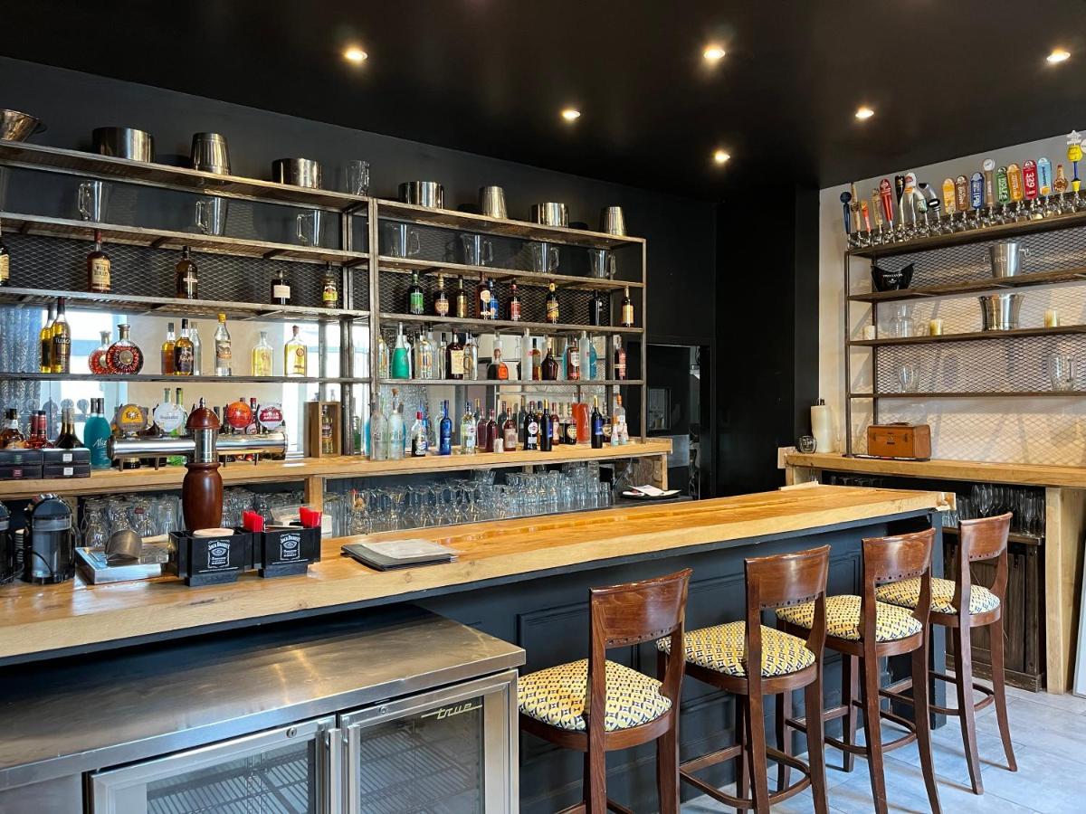 Le B Bed & Breakfast Belves Bagian luar foto
