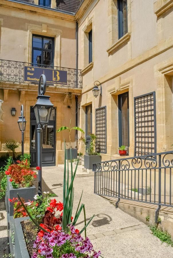 Le B Bed & Breakfast Belves Bagian luar foto